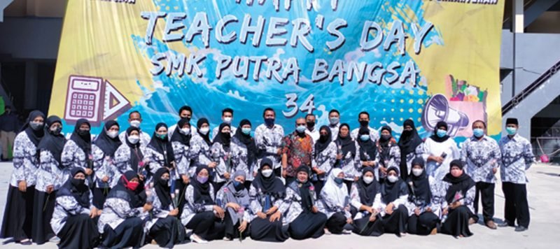 hari guru SMK Putra Bangsa