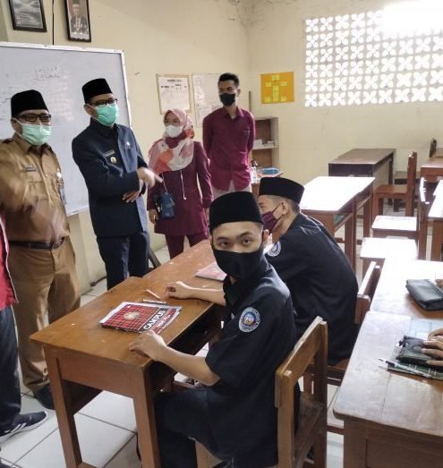 wakil walikota ke SMK Putra Bangsa