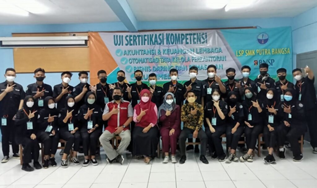 USK-SMK-Putra-Bangsa-1