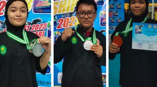 juara pencak silat SMK Putra Bangsa oke