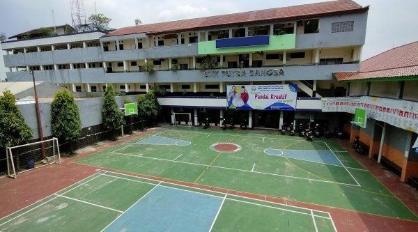 Lapangan SMK Putra Bangsa