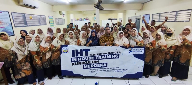 SMK Putra Bangsa depok IHT 1