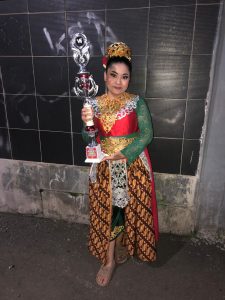 Cahaya Safitri juara SMK Putra Bangsa Depok